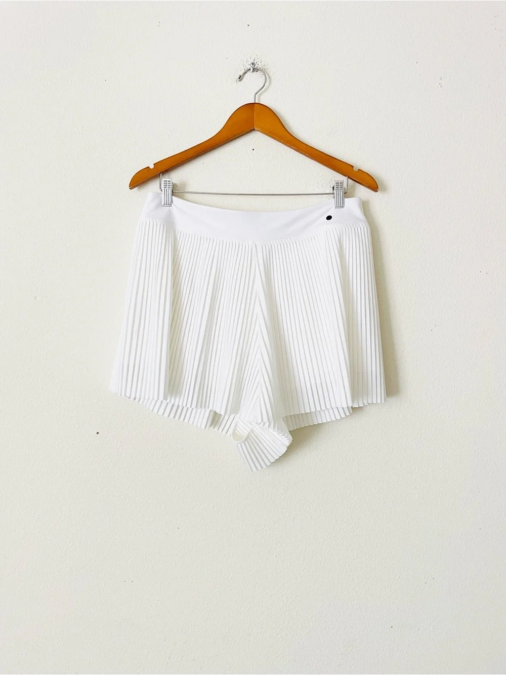 Nike LARGE Ace pleated high rise shortie liner golf shorts
